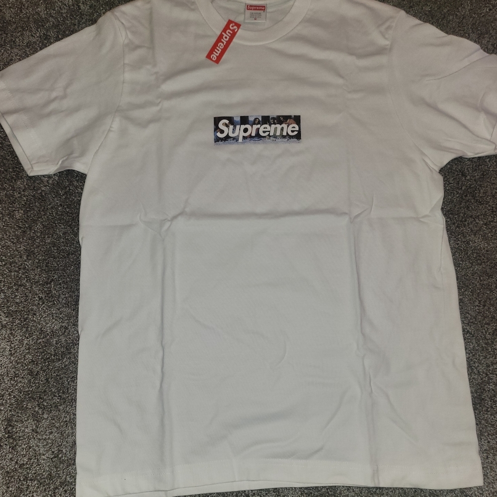 Supreme Milan Box Logo tee size M